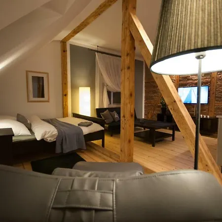 Franciszek Przy Parku Szwedzkim * Szczawno-Zdroj