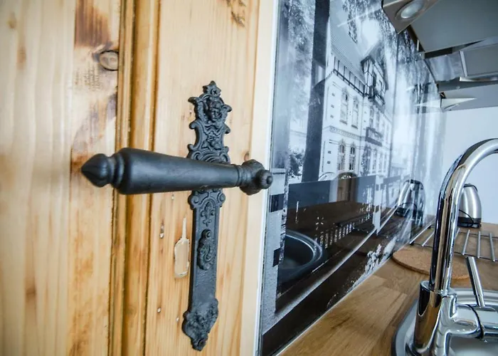 Apartment Franciszek Przy Parku Szwedzkim Szczawno-Zdroj