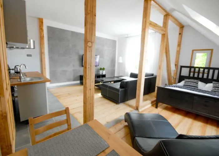 Franciszek Przy Parku Szwedzkim *